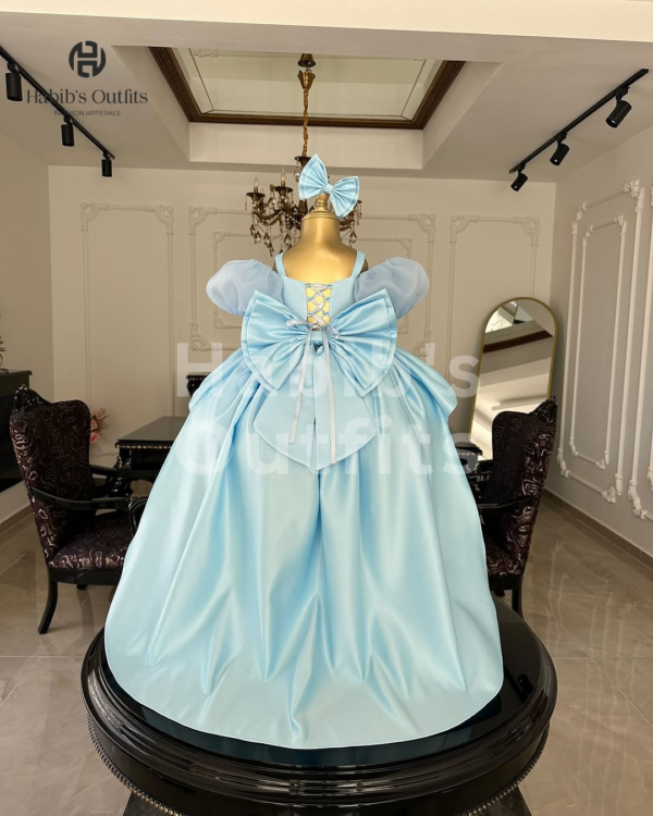 Fashion Gown - Image 3