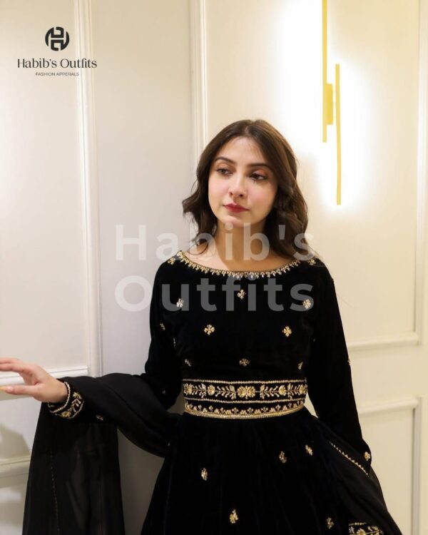 Lavish - Image 3